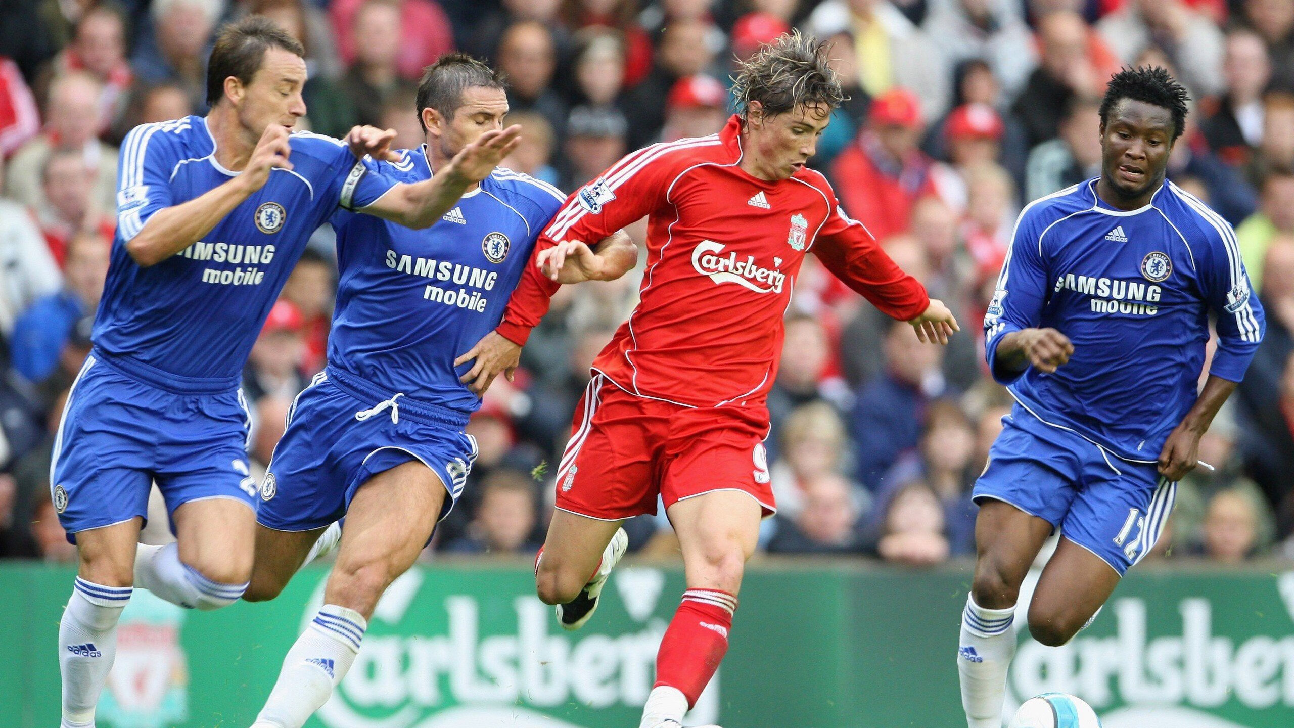 “武汉马拉松赛:每一秒都决定命运”