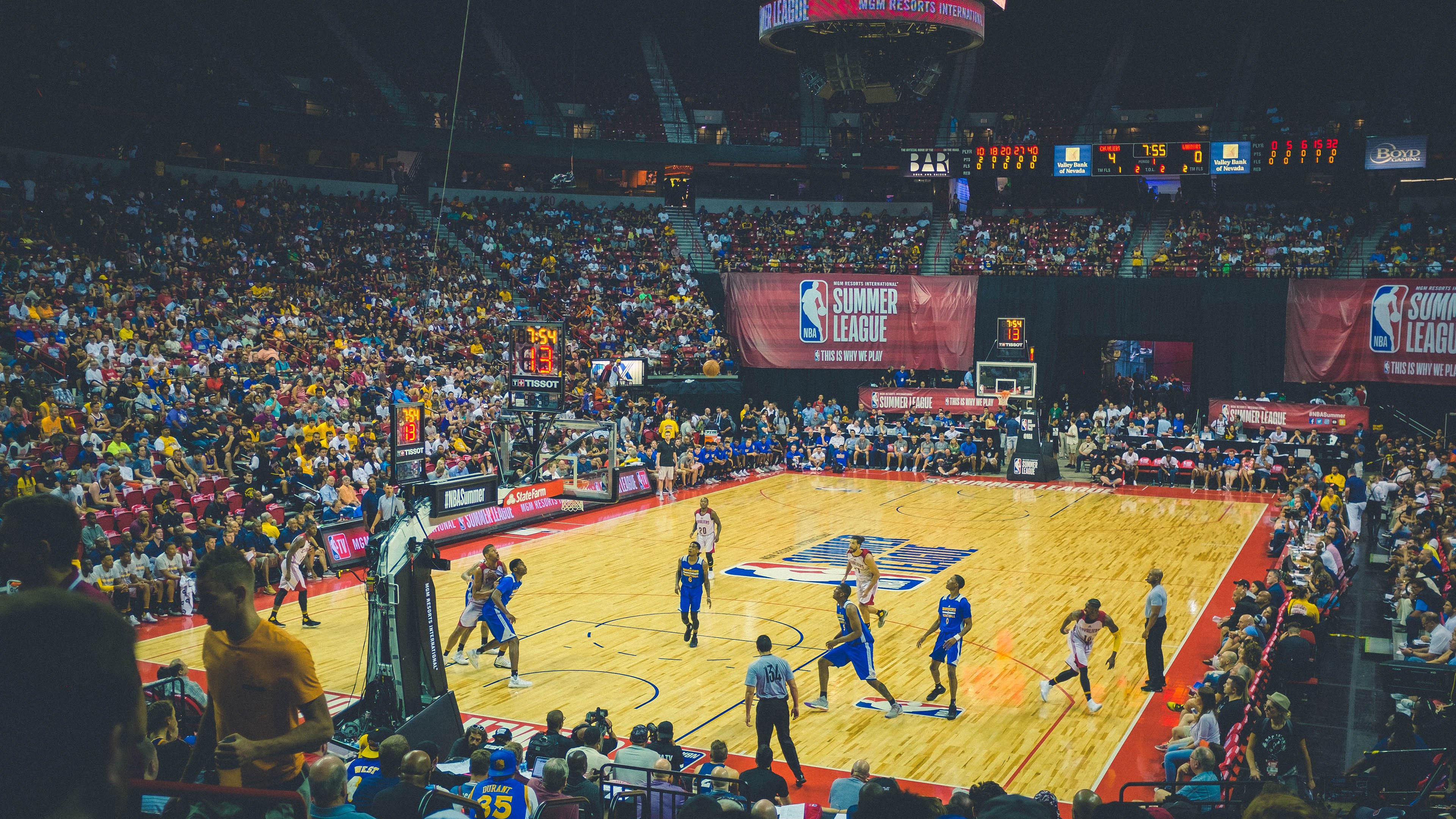 马拉松赛事摄影平台上线支持回看分享，马拉松全程录像